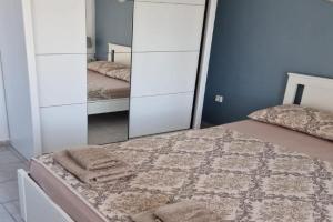 Blue Sky Apartments, Hanioti