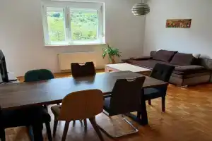 Apartment Oljka, Koper