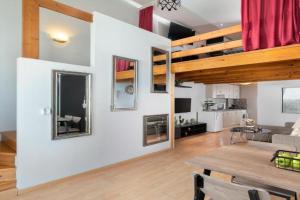 Cavo Apartments, Ixia