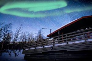 Selið Cottage - Traditional Icelandic Summerhouse with hot tub, Laugarvatn