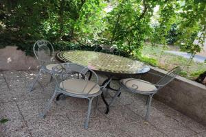 A4 Fani Apartmani, Bol