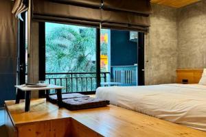 Taya NaiHarn, Scenic View, Modern Studio, Relife Windy, Nai Harn