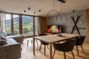 Un diamante de montaña l A Pie De Pistas De Esquí - Gimnasio - Sauna - Piscina l 6Pax l by BonesVacances Apartments, Ransol