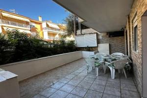 House 77, Kallithea