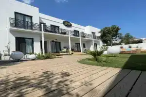 Glitz Hotel, Bitez
