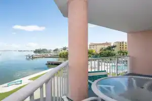 Sunrise Resort 303, St Pete Beach