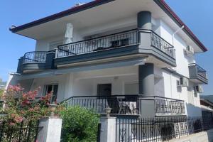 Irdis Garden Apartments, Asprovalta