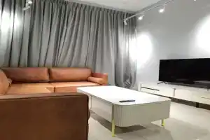 Comfy Luxury 5 Star bed & sofa 3R2B 2carpark WiFi Apartments, Kuala Lumpur