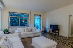 Cozy apartment a few steps from city center, Lucca