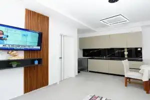 Villa 42, Vlore