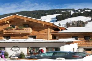 Boutique Apartment BERGLIEBE, ski in-out, Saalbach