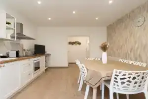 Ludo Holiday House - Charming con patio a due passi dalla cattedrale, Palermo