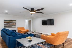 Calmont Urban Farmhouse, Fort Worth
