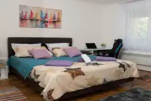 NadaHome - with fast WiFi and free parking Apartments, Sombor