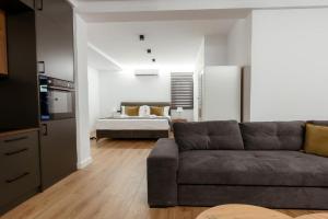 Port View Suites, Volos