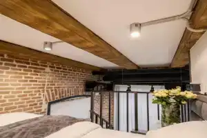 Royal mini apart-hotel on Kovzhyna, Lvov