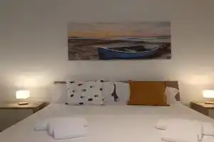 4Rooms Station House, Bari