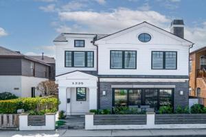 1225 W Balboa Blvd A & B Guest house, Newport Beach