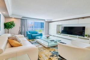 Serene View 1 BR Apartments, Miami