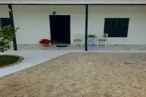 Chalkidiki White Apartments, Kallithea