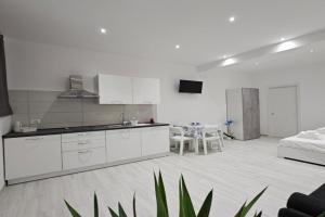 Acquamarina Apartments, Terracina