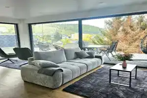 Stilvolle Wohnung mit Blick und Selbst-Check-in Apartments, Bad Berleburg