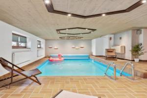 Luxus-Villa mit Indoorpool, Sauna & offenem Kamin, Siegsdorf