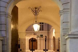 PALAZZO PICA ALFIERI Centro Storico Apartments, L'Aquila
