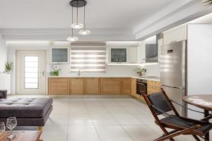 Historical Old Town Luxury Apartment, Ierapetra