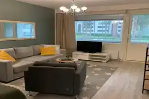 1BR Apartment TO8- big balcony, free parking, Oulu