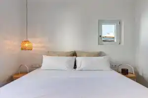 Silver apartment Fos, Parikia