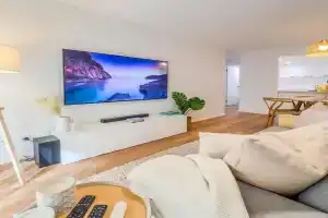 Burleigh Breeze Getaway Apartments, Gold Coast