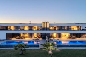 Suva Punta Luxe Villa, Vir