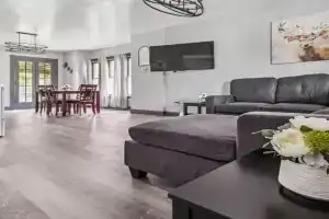 Spacious 5Br 2bath near the Falls & Casino Guest house, Niagara Falls