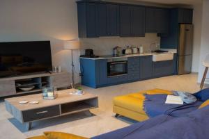 Διαμέρισμα με αυλή Apartments, Nafpaktos