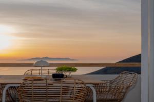 Ico Apartments, Pirgos