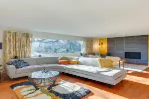Medford Vacation Rental with En-Suite Bathrooms!, Medford