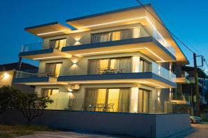 Avali Deluxe Apartments, Lygia