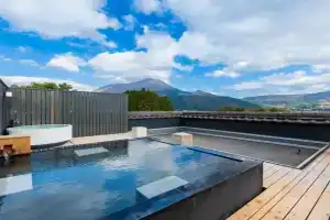 旅館 はちすの糸 Ryokan HachisunoIto Hotel, Yufu
