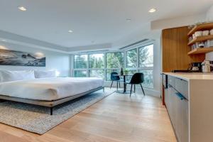 Le Chamois 313 + 314 Apartments, Whistler