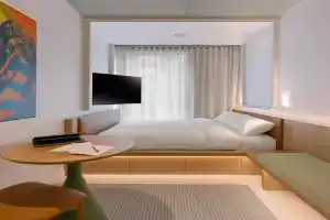 lyf Hotel, Sydney