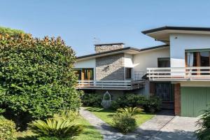 Golden Luxe - Quiete Villa,exclusive Garden in, Forte dei Marmi