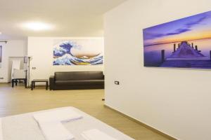 World Rooms, Riomaggiore