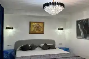 Novye apartamenty u metro Kosmonavtov, Tashkent