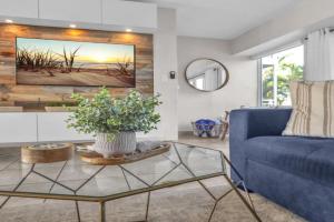 KAWAMA R5 in, Beach, Lagoon, Pools, Tennis, Free Bikes and Canoes Guest house, Key Largo