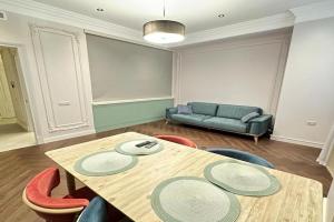 High Xatai Apart, Baku
