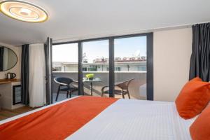 Robin Hotel, Istanbul