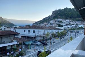 Buda Apartament, Berat