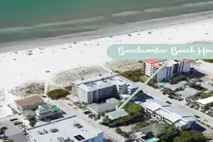 Beachcomber Beach House - Steps to The Sands, Clearwater Beach