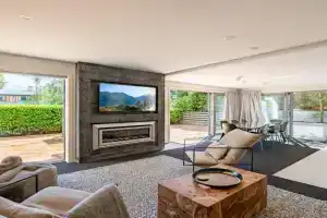Queenstown Central, Walk to Town, Garage, BBQ Apartments, Queenstown